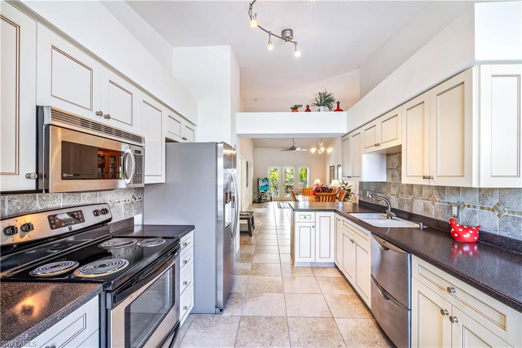 3250 Douglas DR # 201 Unit: 1-201
