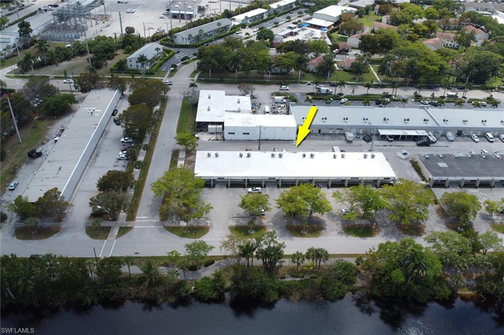 1078, 1080, 1082 6th AVE N 18