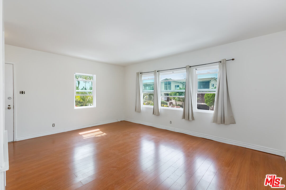 1101 Euclid St Unit: E