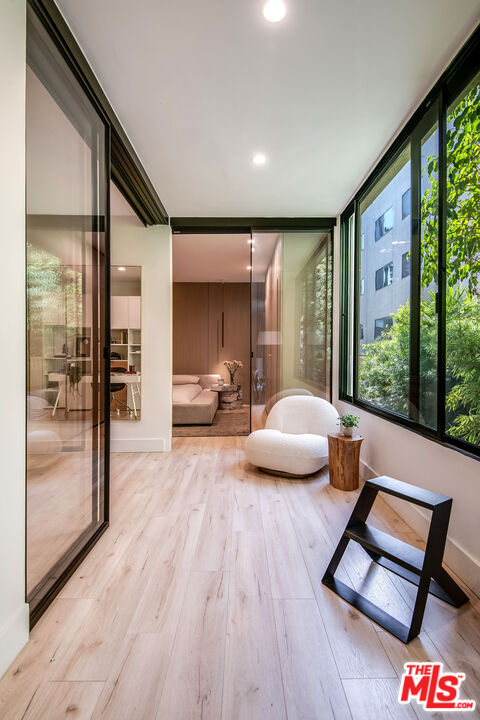 814 Amherst Ave Unit: 103