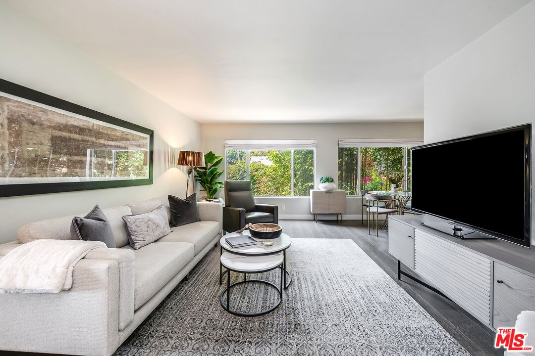 832 Euclid St Unit: 104