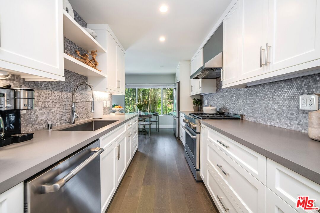 832 Euclid St Unit: 104