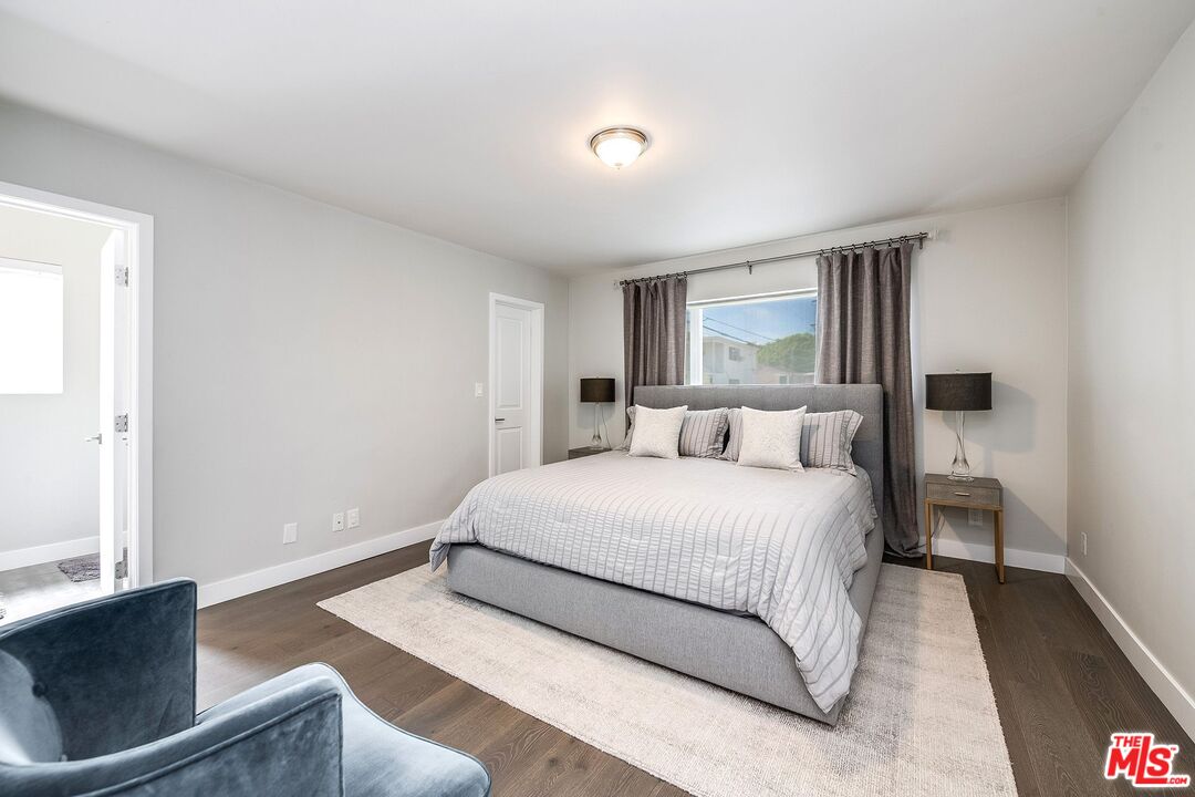 832 Euclid St Unit: 104