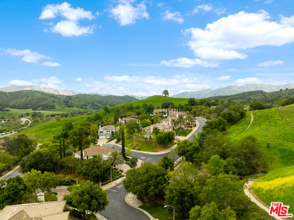 3910 Leighton Point Rd