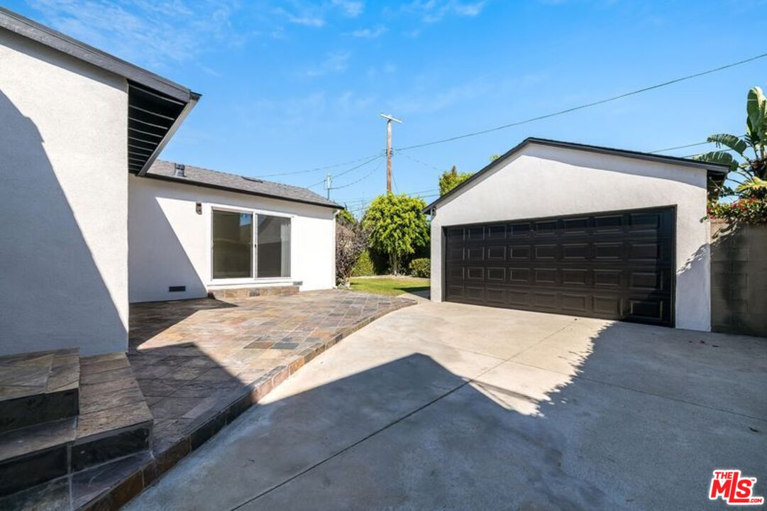 12530 Stanwood Pl