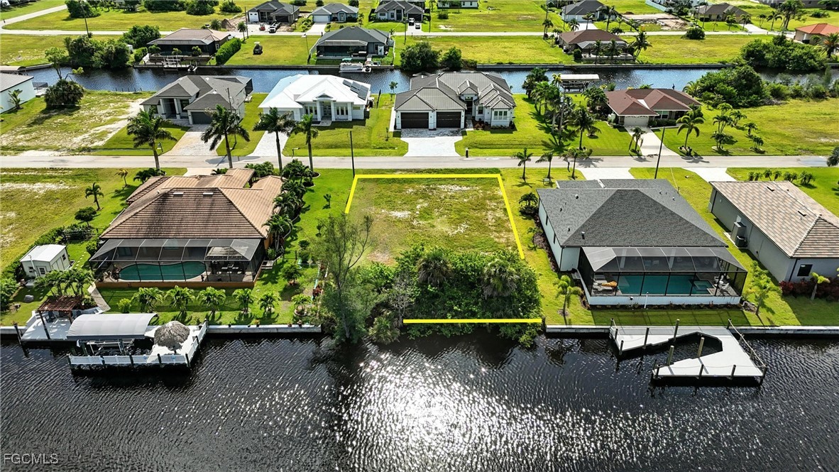 2358 NW 39th AVE