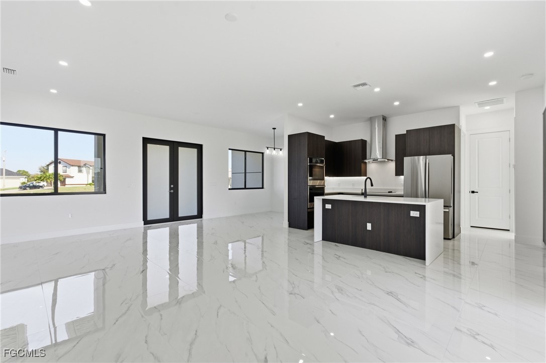 2626 NW 15th ST