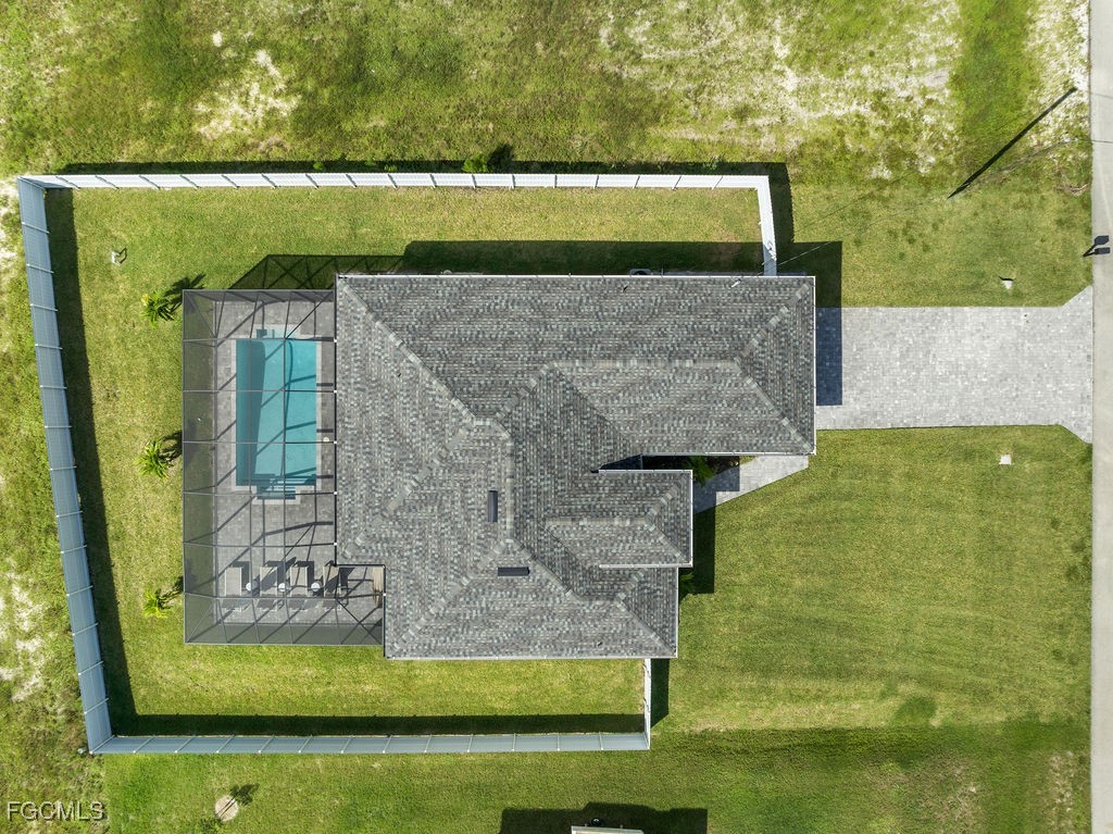 3034 NW Juanita PL