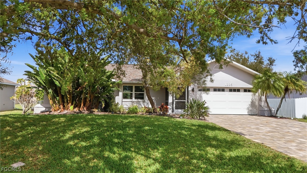 1225 SW 34th TER