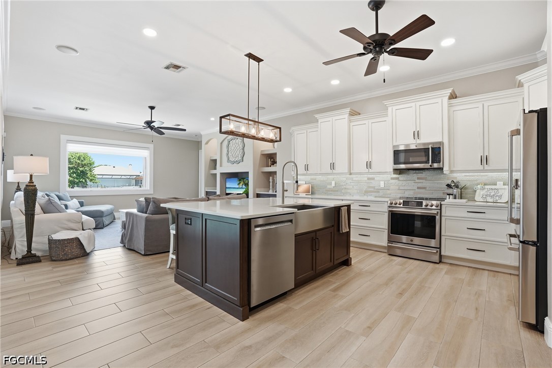 2531 SW 28th AVE