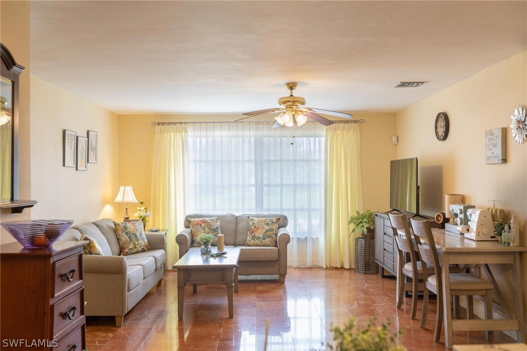 1806 NE Van Loon Terrace