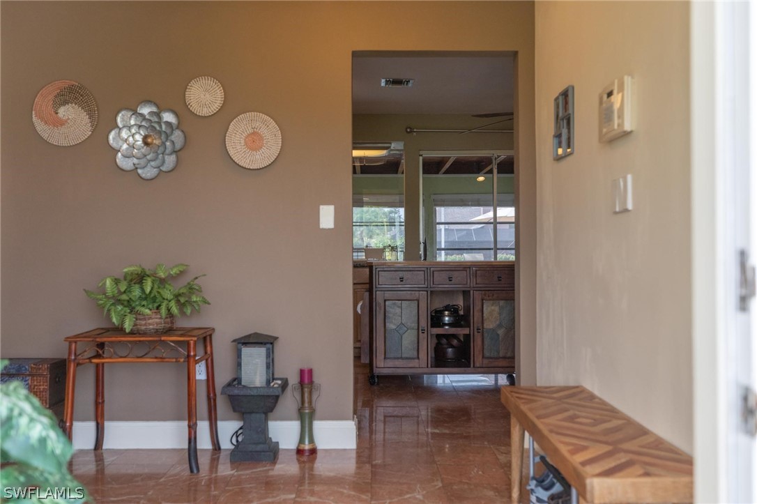 1806 NE Van Loon Terrace