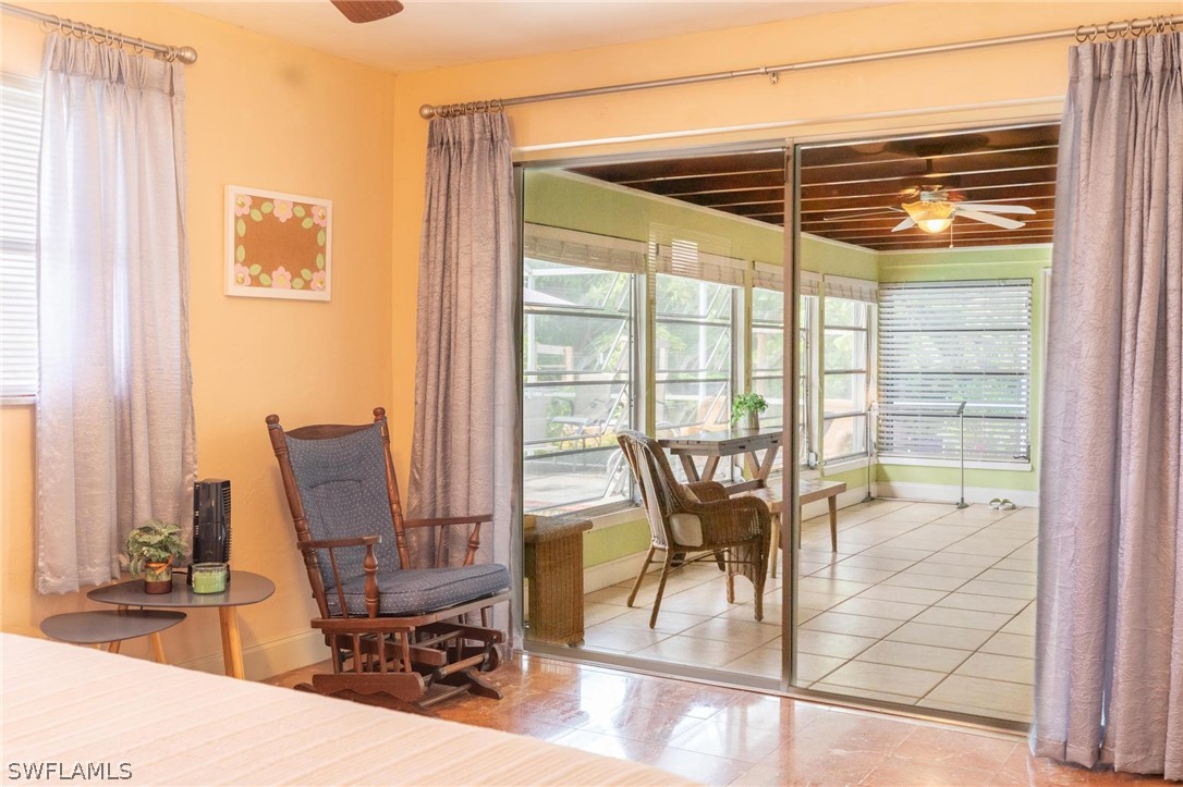1806 NE Van Loon Terrace