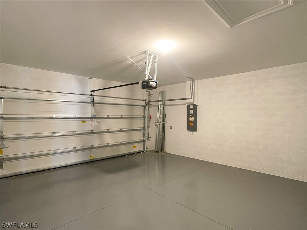 404 Coral Reef Place