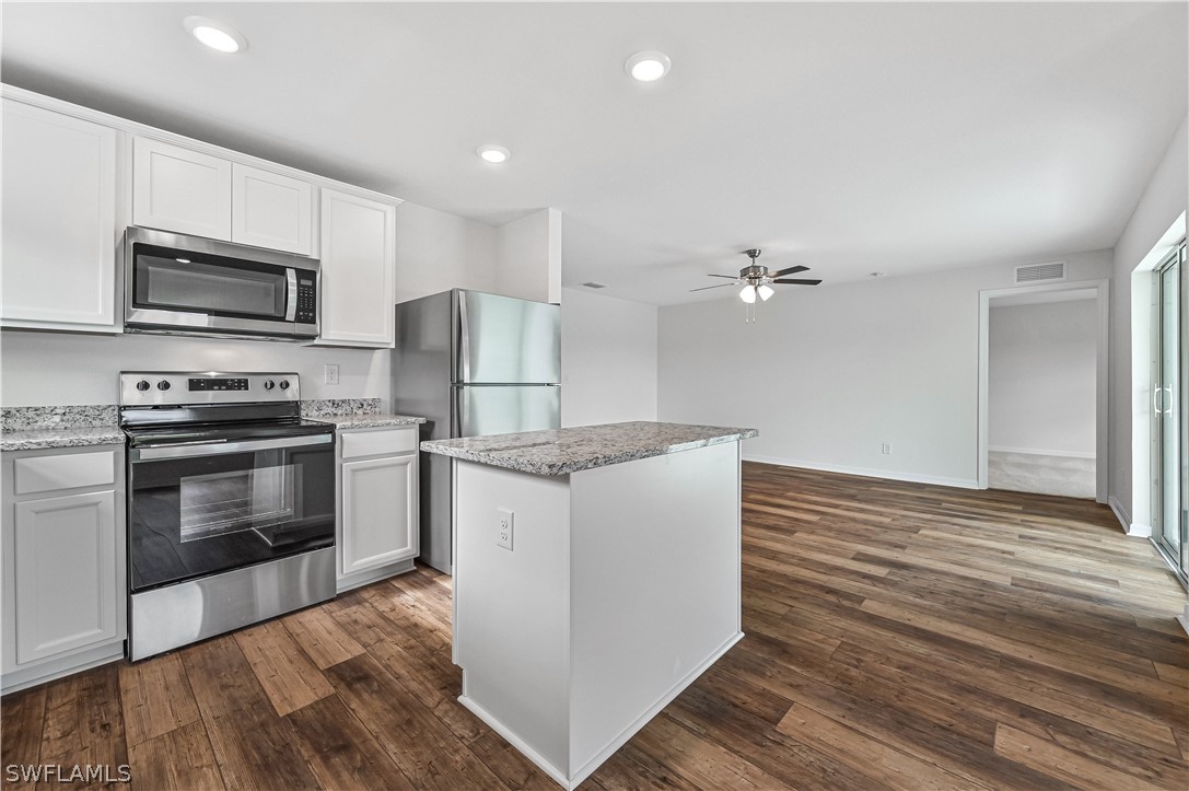 1719 NW 8th Place