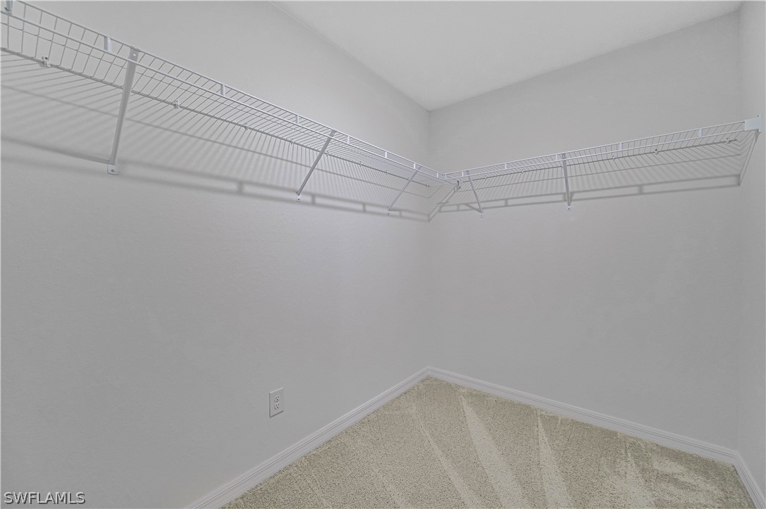 1719 NW 8th Place