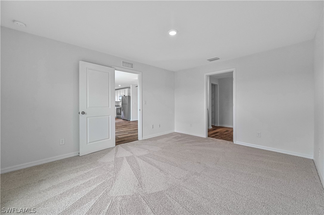 1719 NW 8th Place