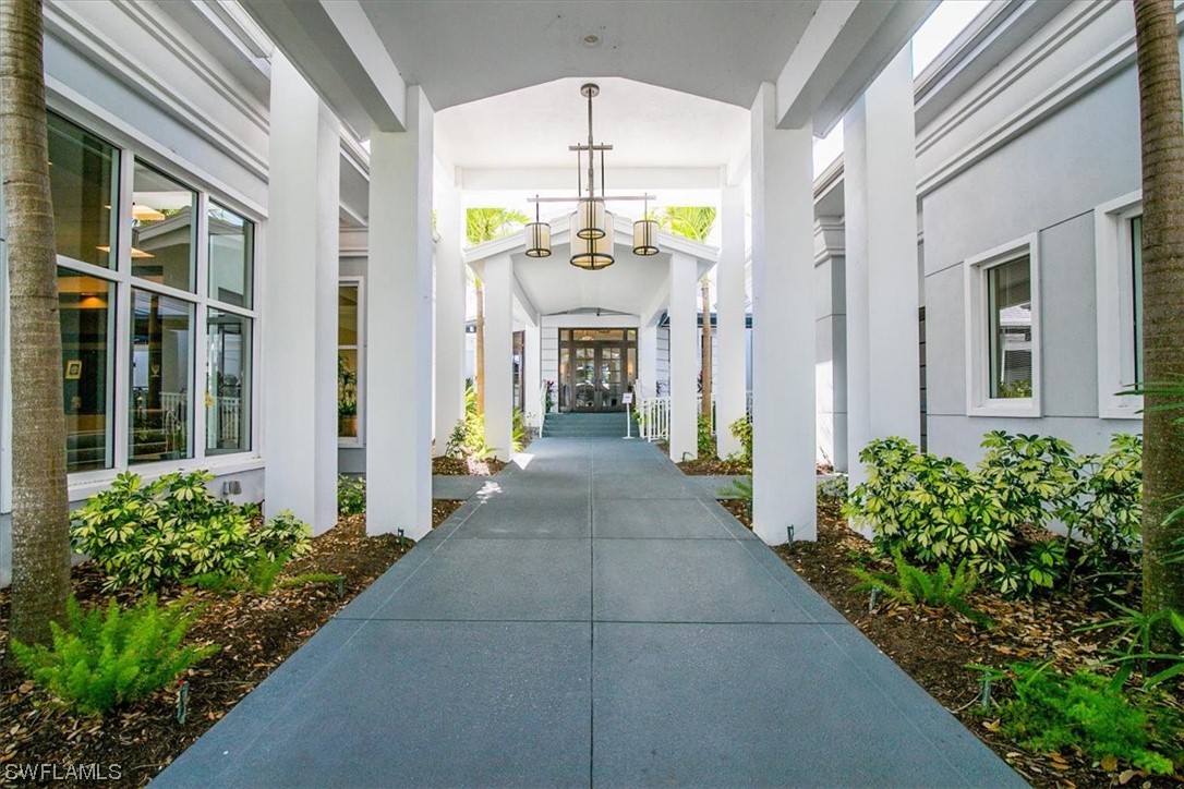 443 Cerromar Lane Unit: 400