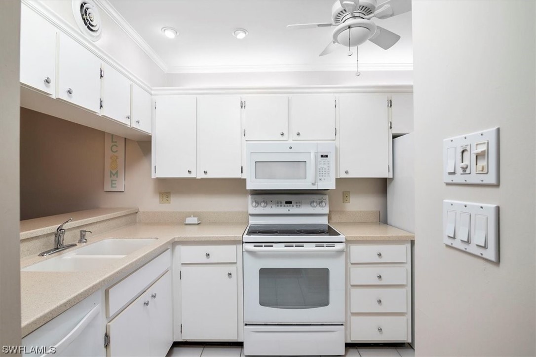 443 Cerromar Lane Unit: 400