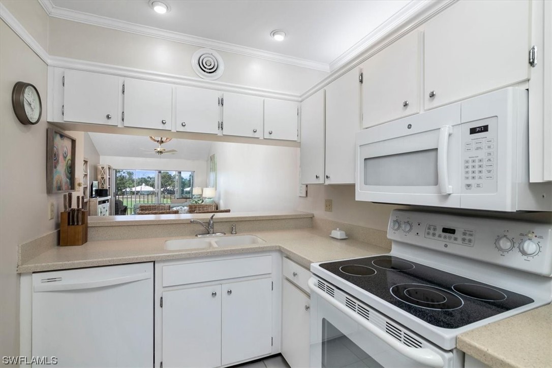 443 Cerromar Lane Unit: 400