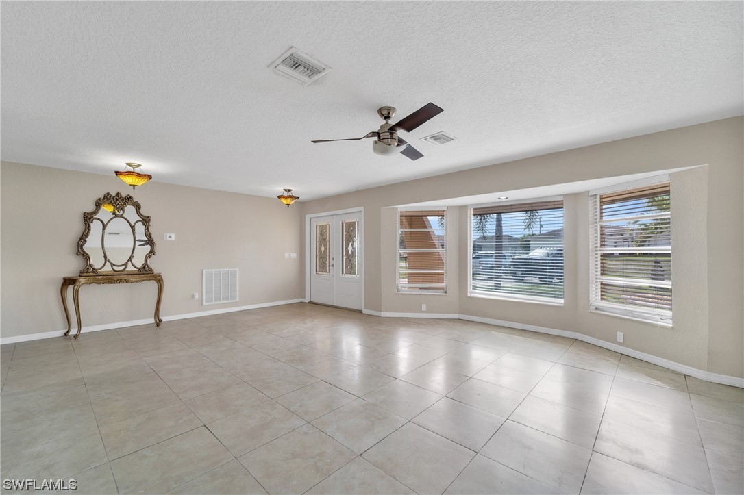 2911 SW 5th Place