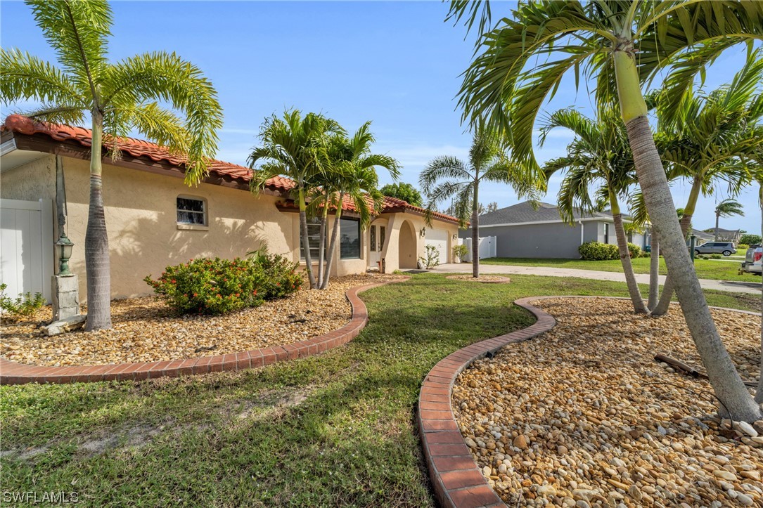2911 SW 5th Place