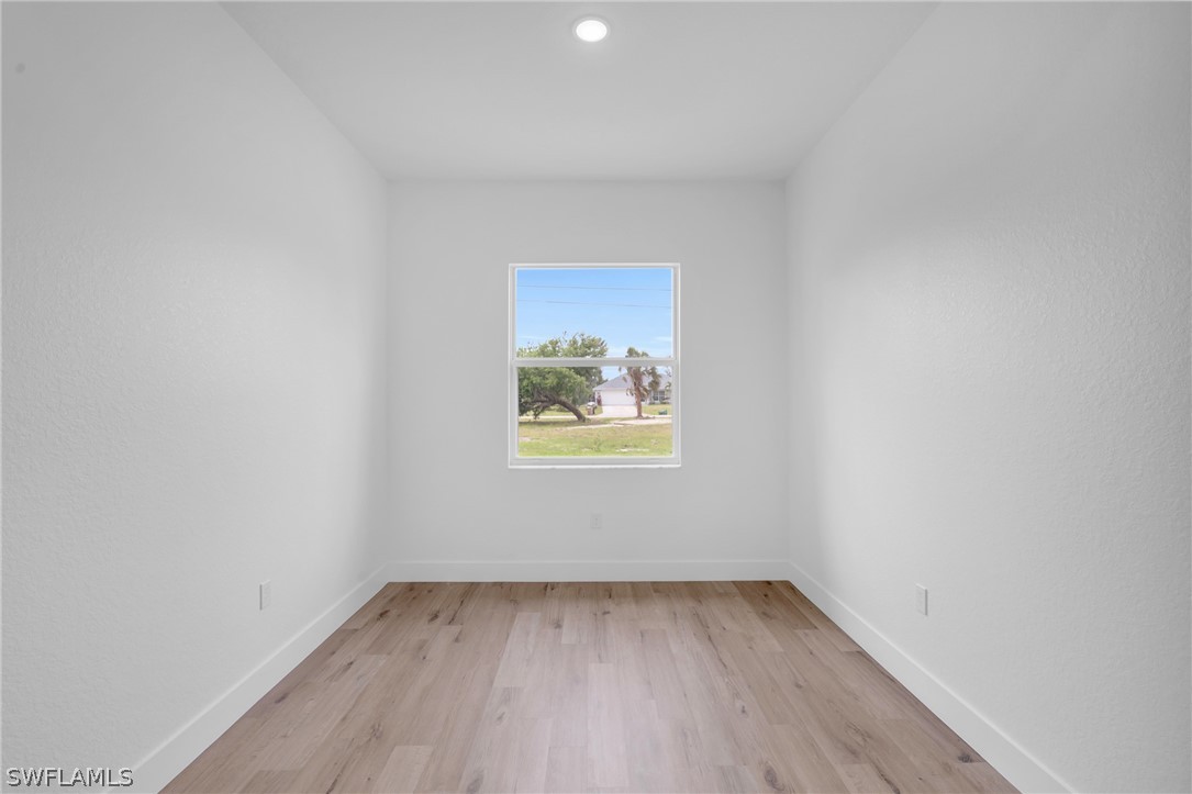 840 SW 14th PL