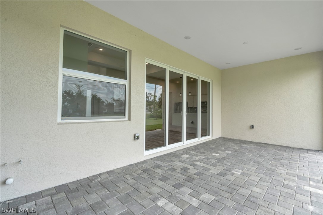 840 SW 14th PL