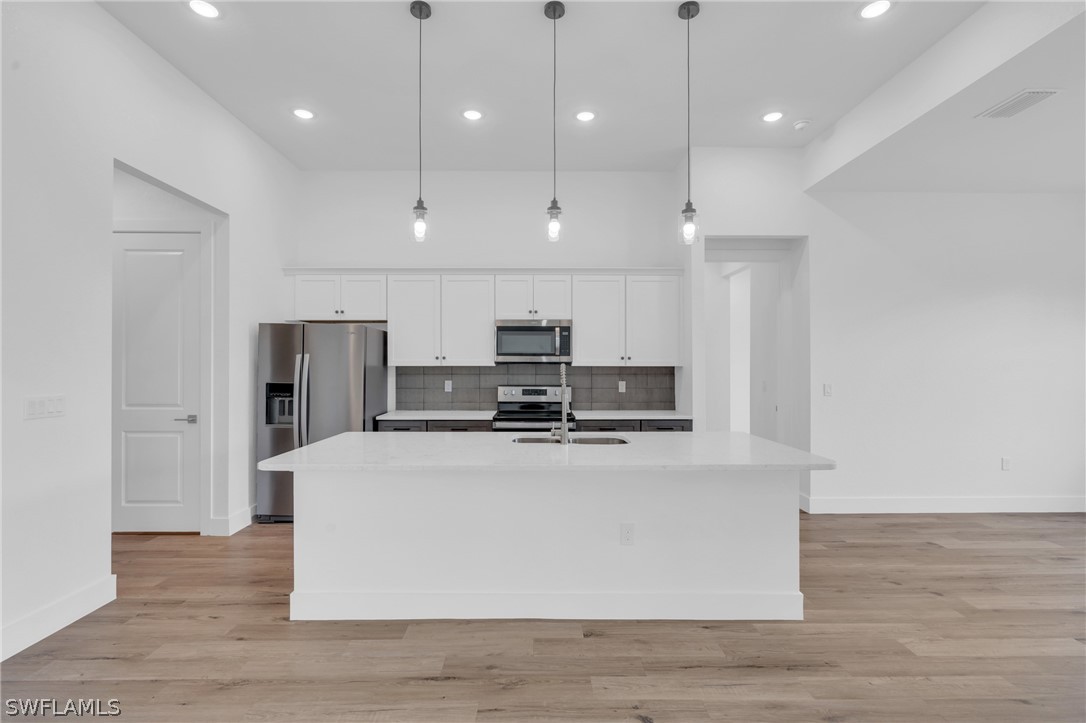 840 SW 14th PL