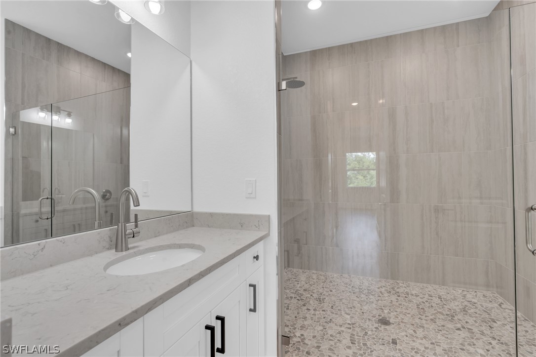 840 SW 14th PL