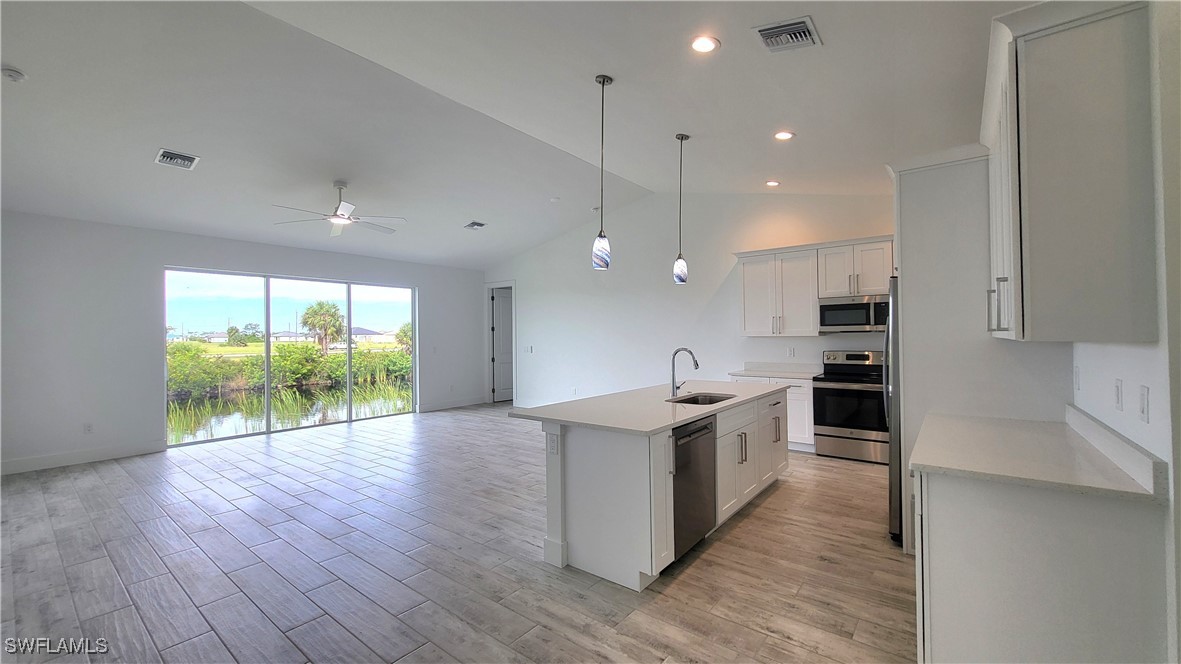 3818 NW 40th AVE