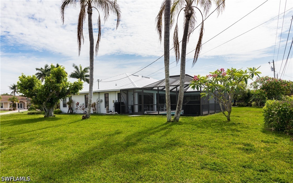 512 SE 33rd TER