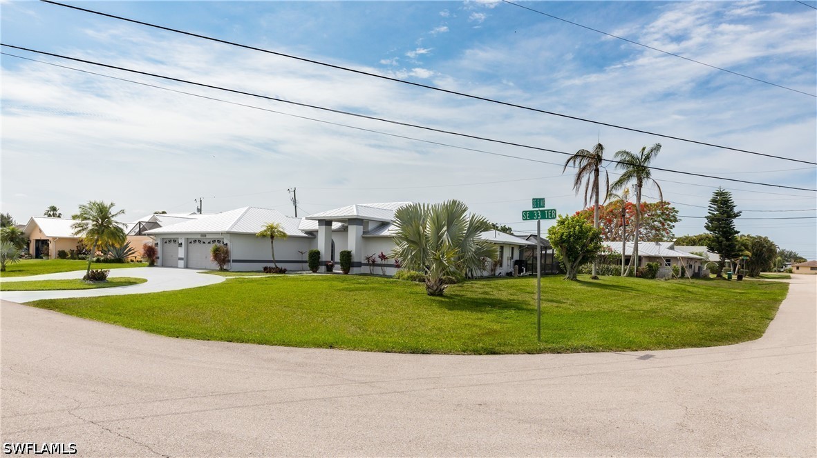512 SE 33rd TER
