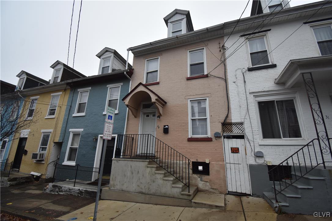 29 North Warren Street