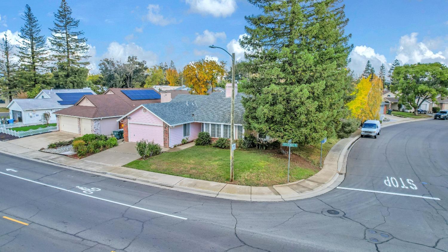 590 Teesdale Road