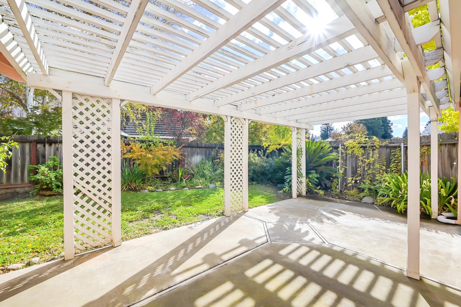 590 Teesdale Road