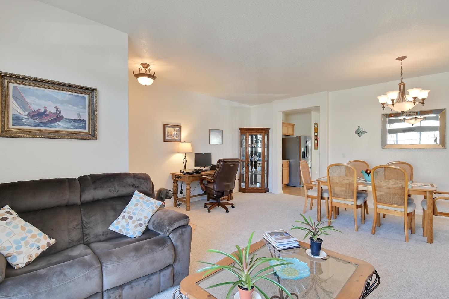 373 Mosburg Loop