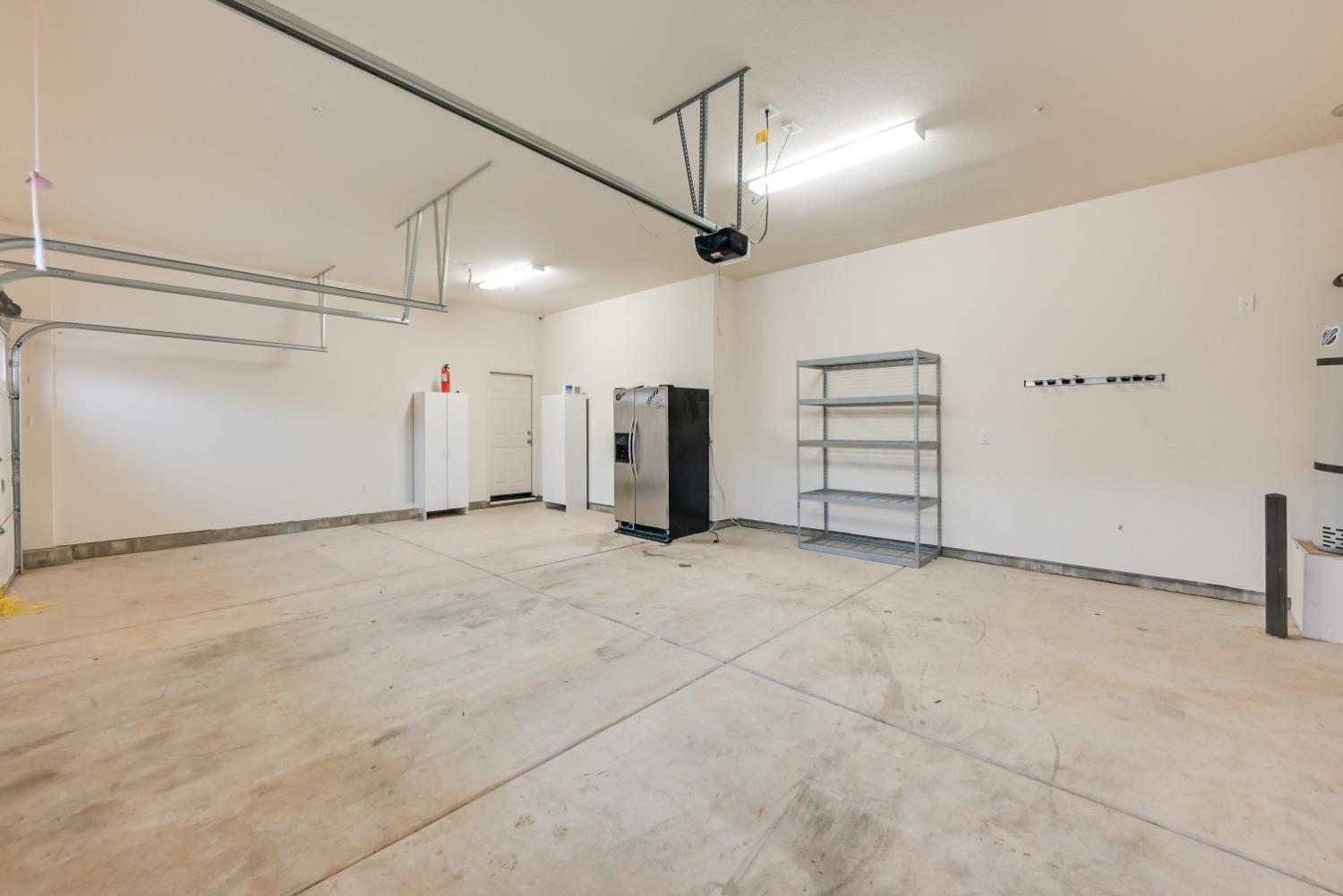 5531 Peach Tree Drive