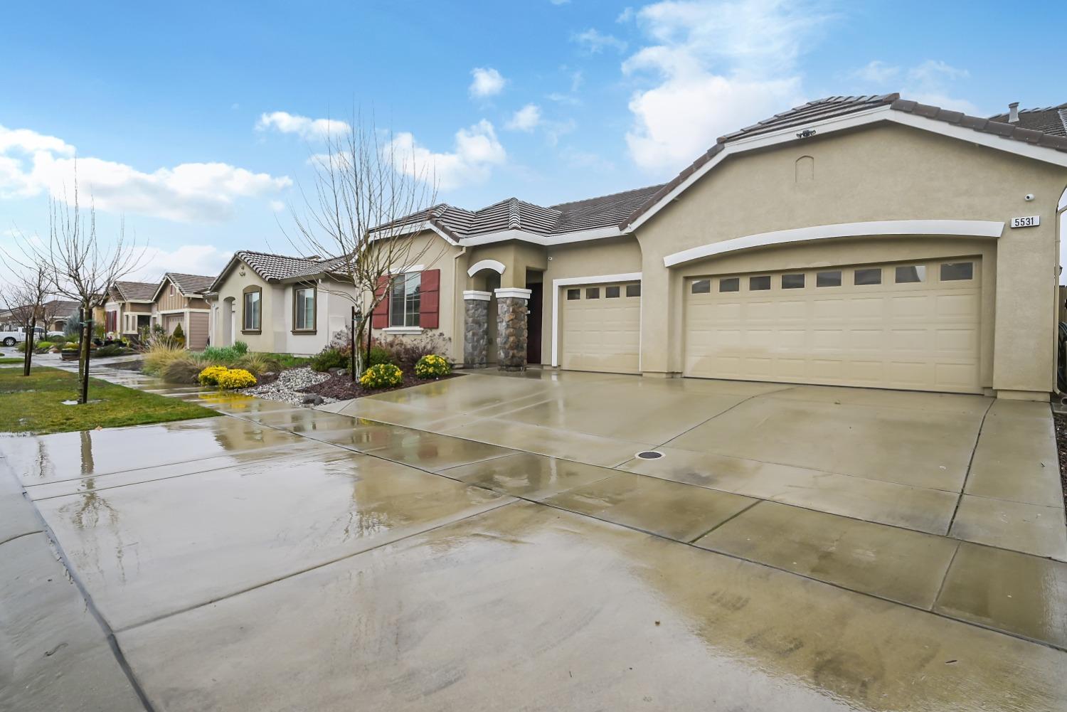5531 Peach Tree Drive