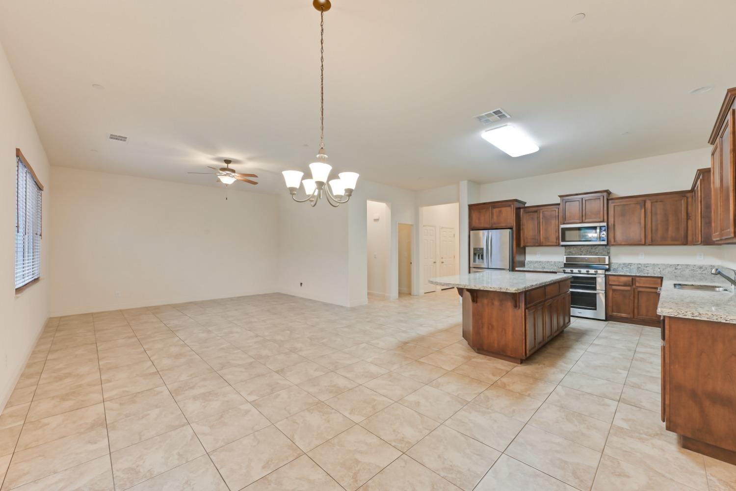 5531 Peach Tree Drive