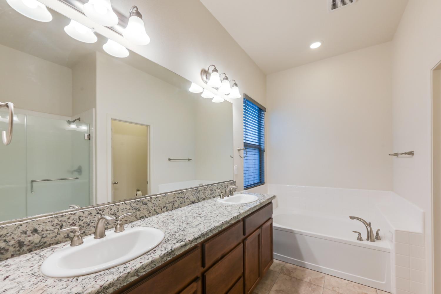 5531 Peach Tree Drive
