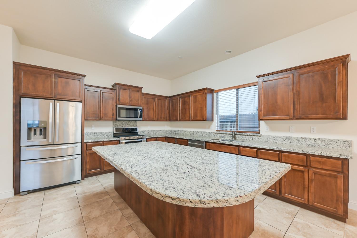 5531 Peach Tree Drive