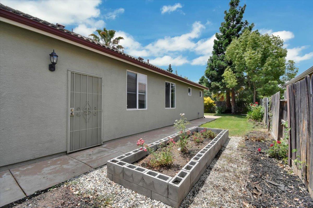 2336 Arizona Way