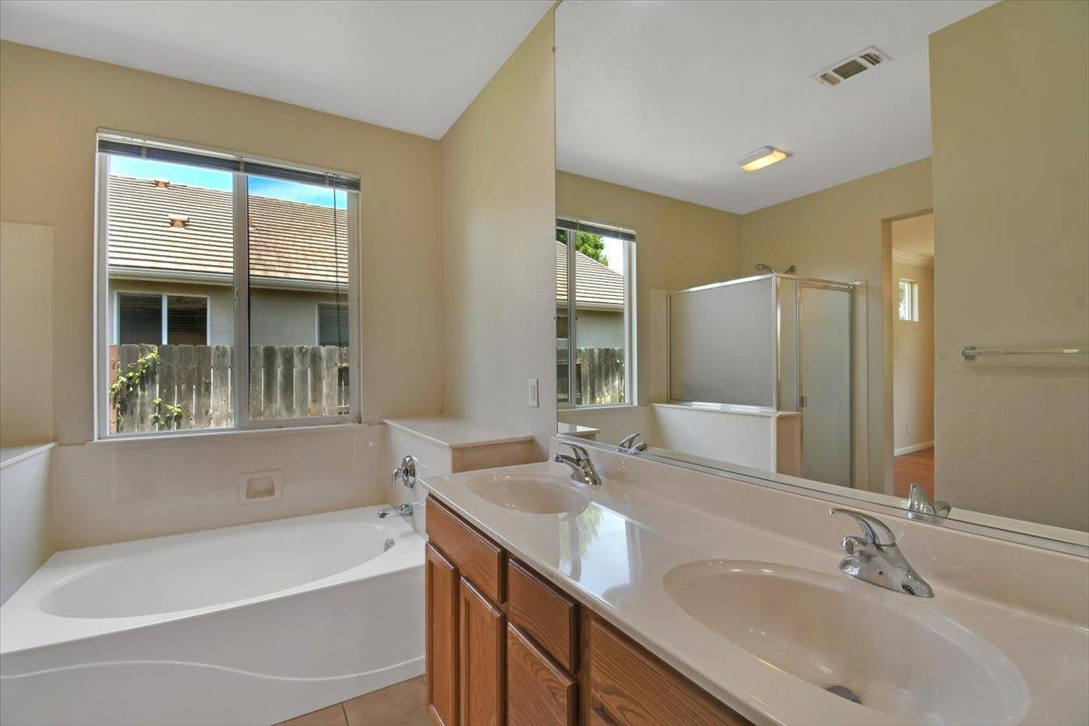 2336 Arizona Way