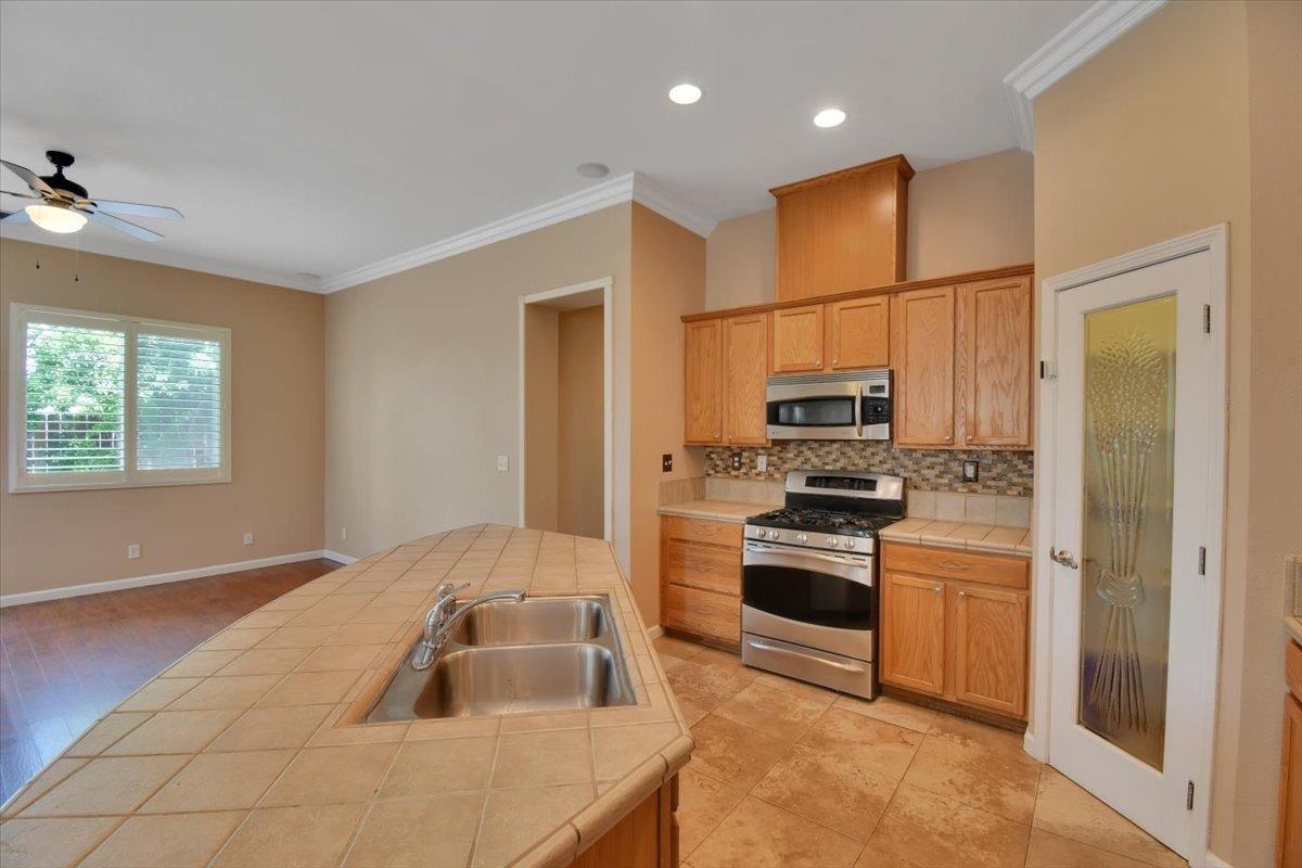 2336 Arizona Way