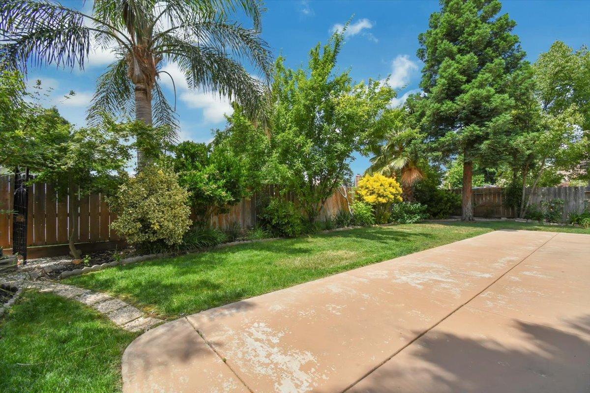 2336 Arizona Way
