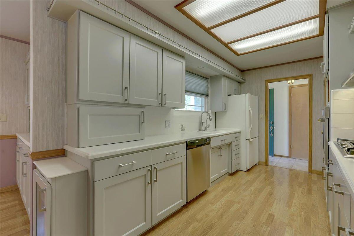 484 Camino Cortez