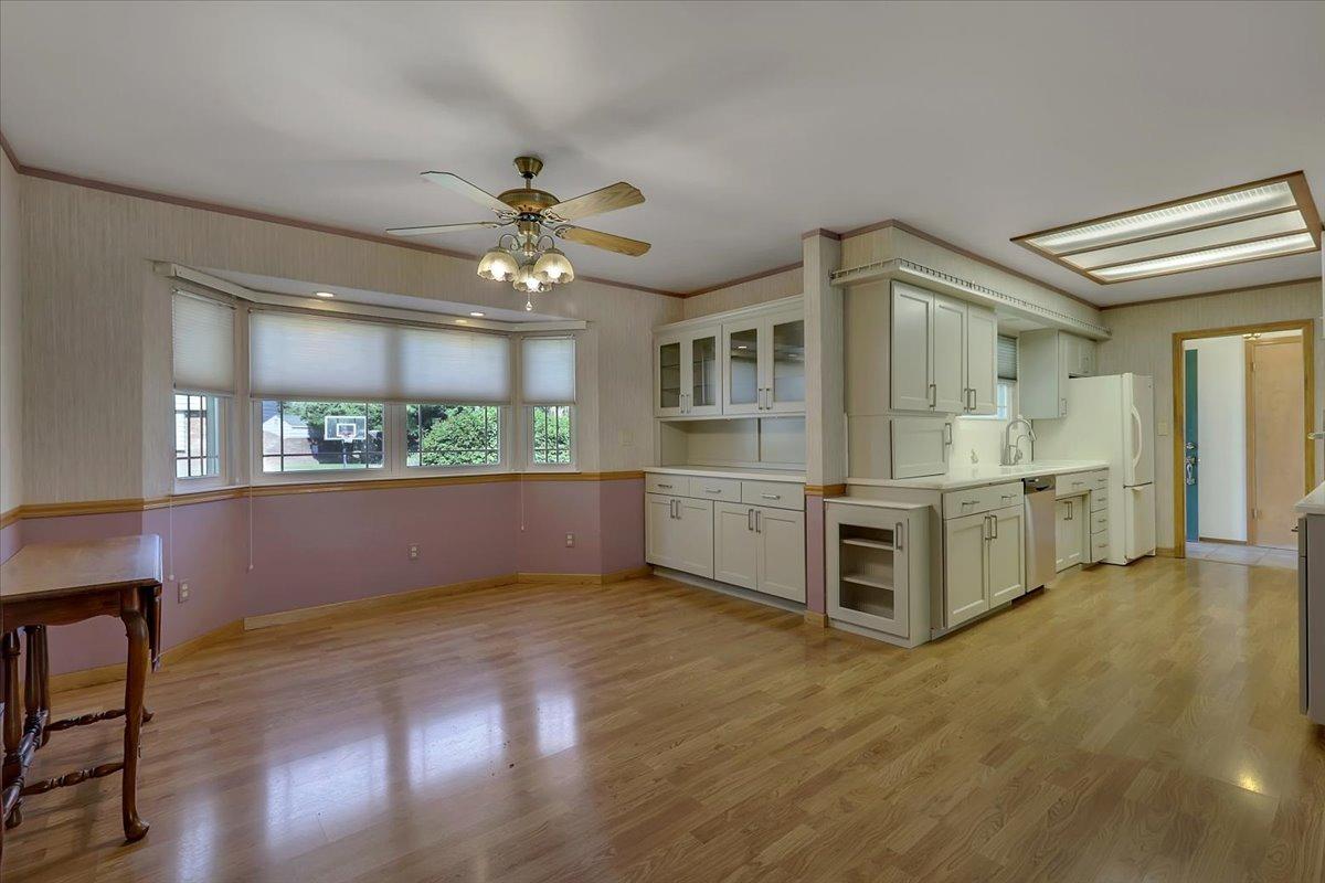 484 Camino Cortez