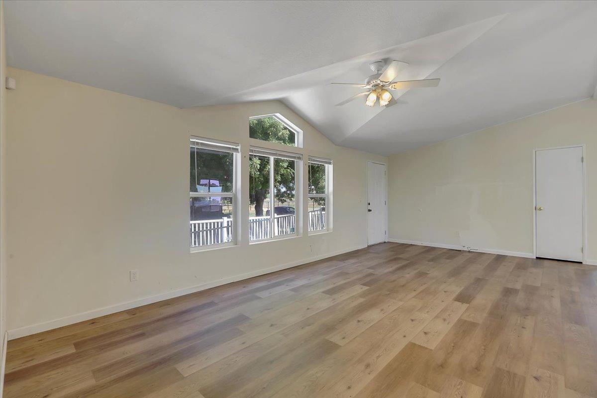 3679 Bear River