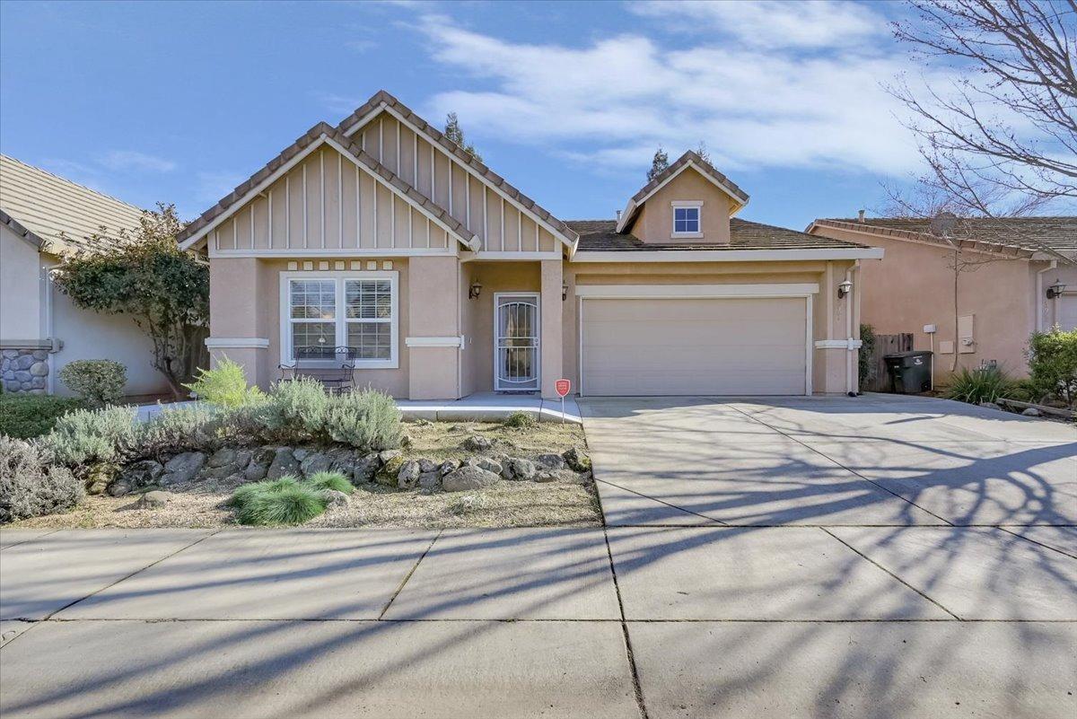 327 Mosburg Loop
